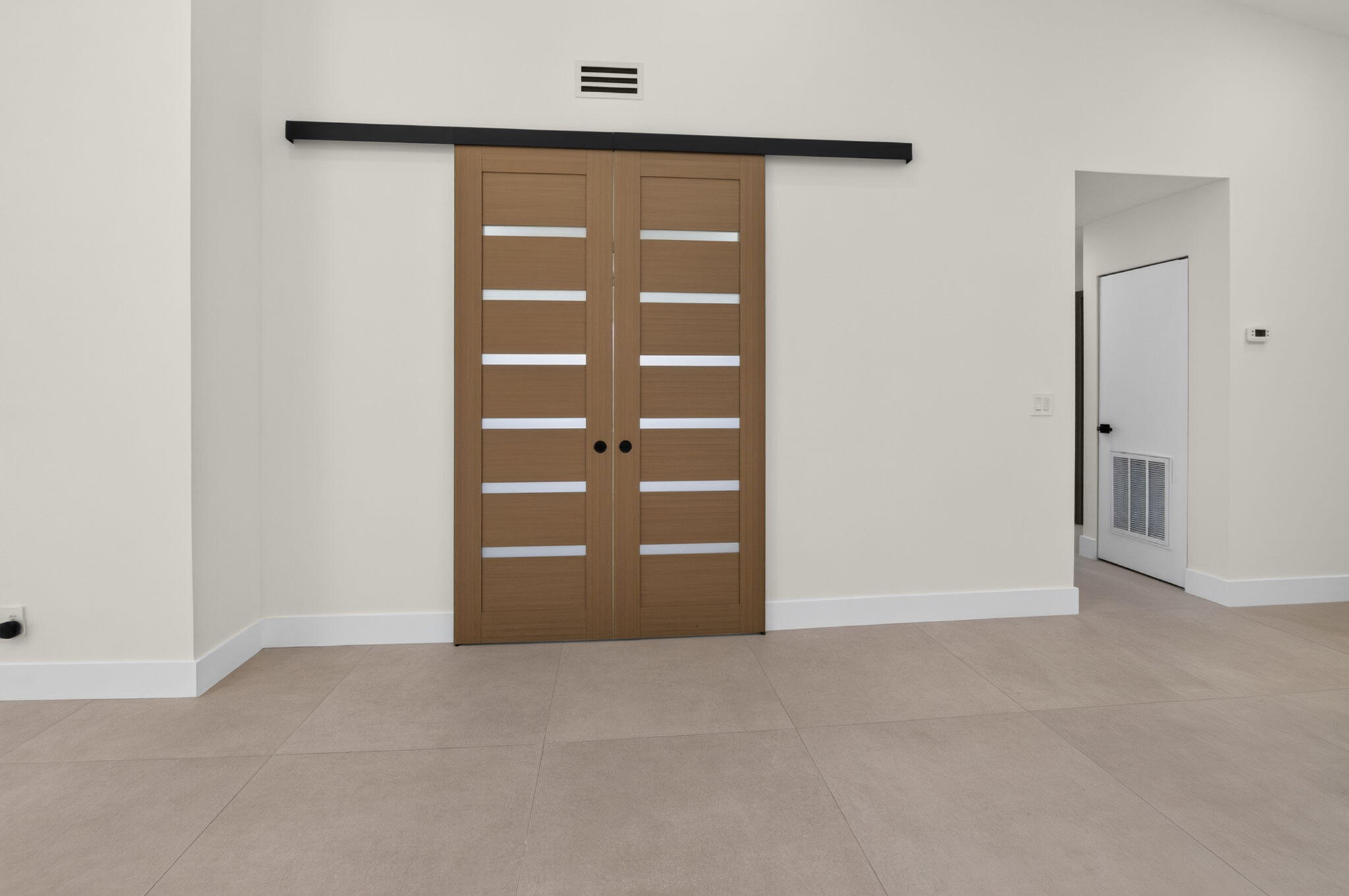WHISPER WALK SEC E CONDO - Residential
