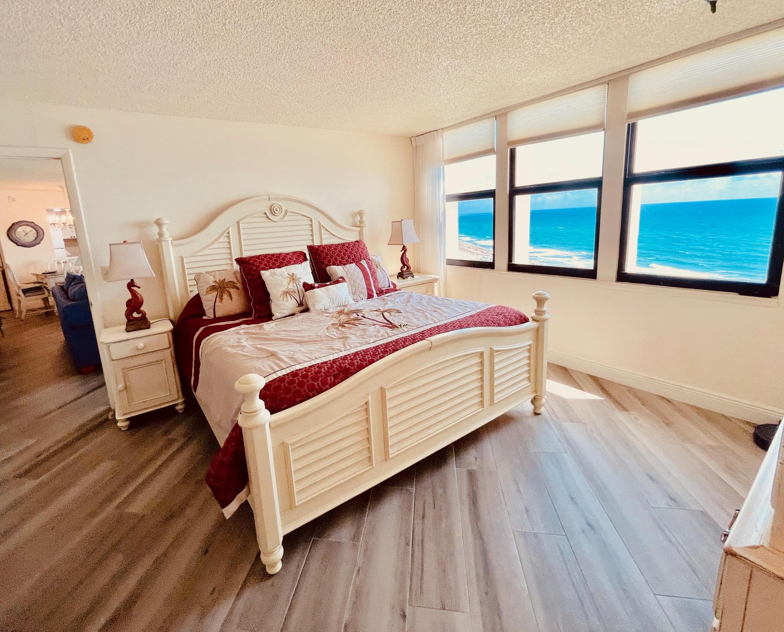 PHOENIX TOWERS CONDO - Residential Lease