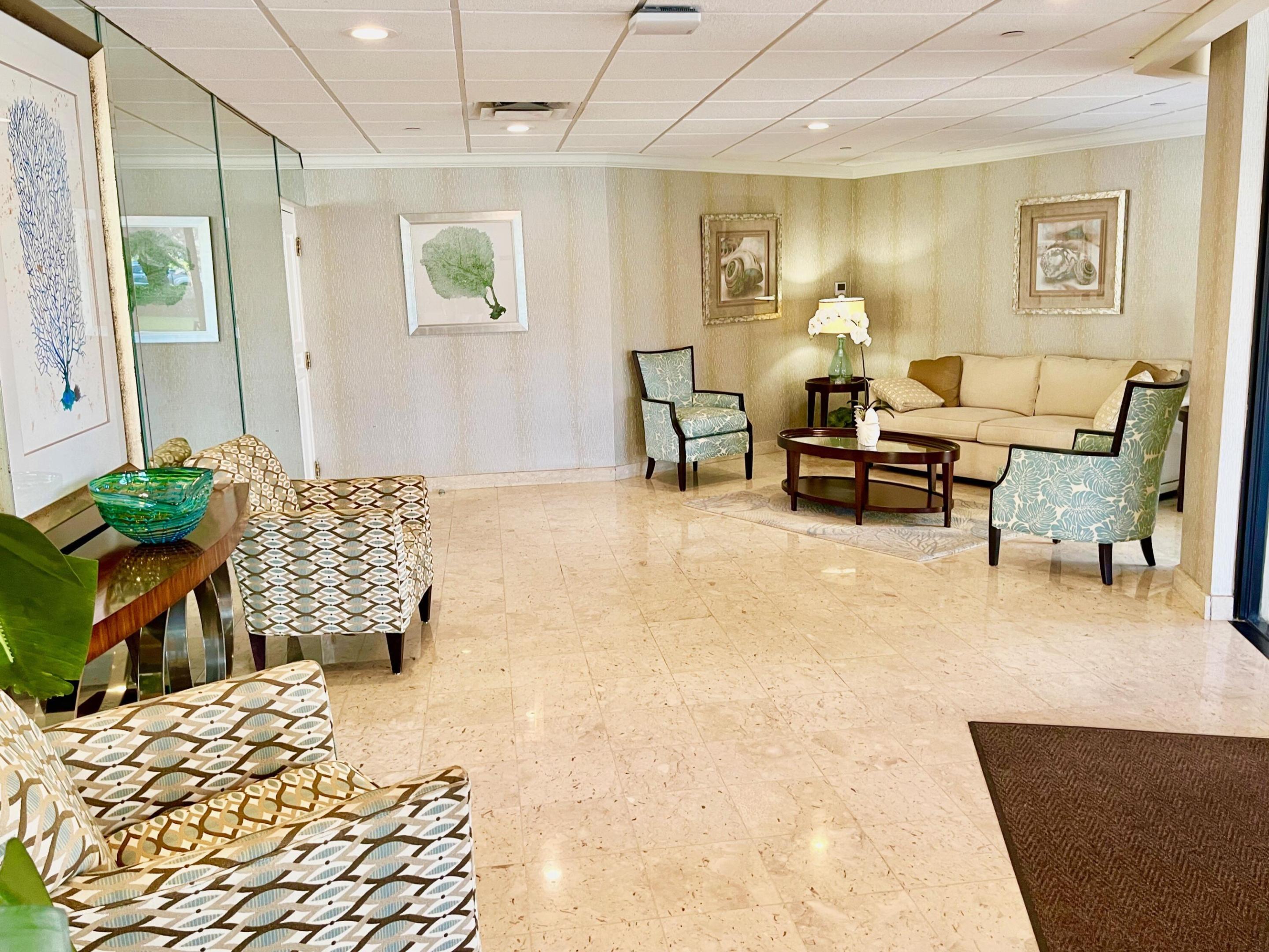 PHOENIX TOWERS CONDO - Residential Lease