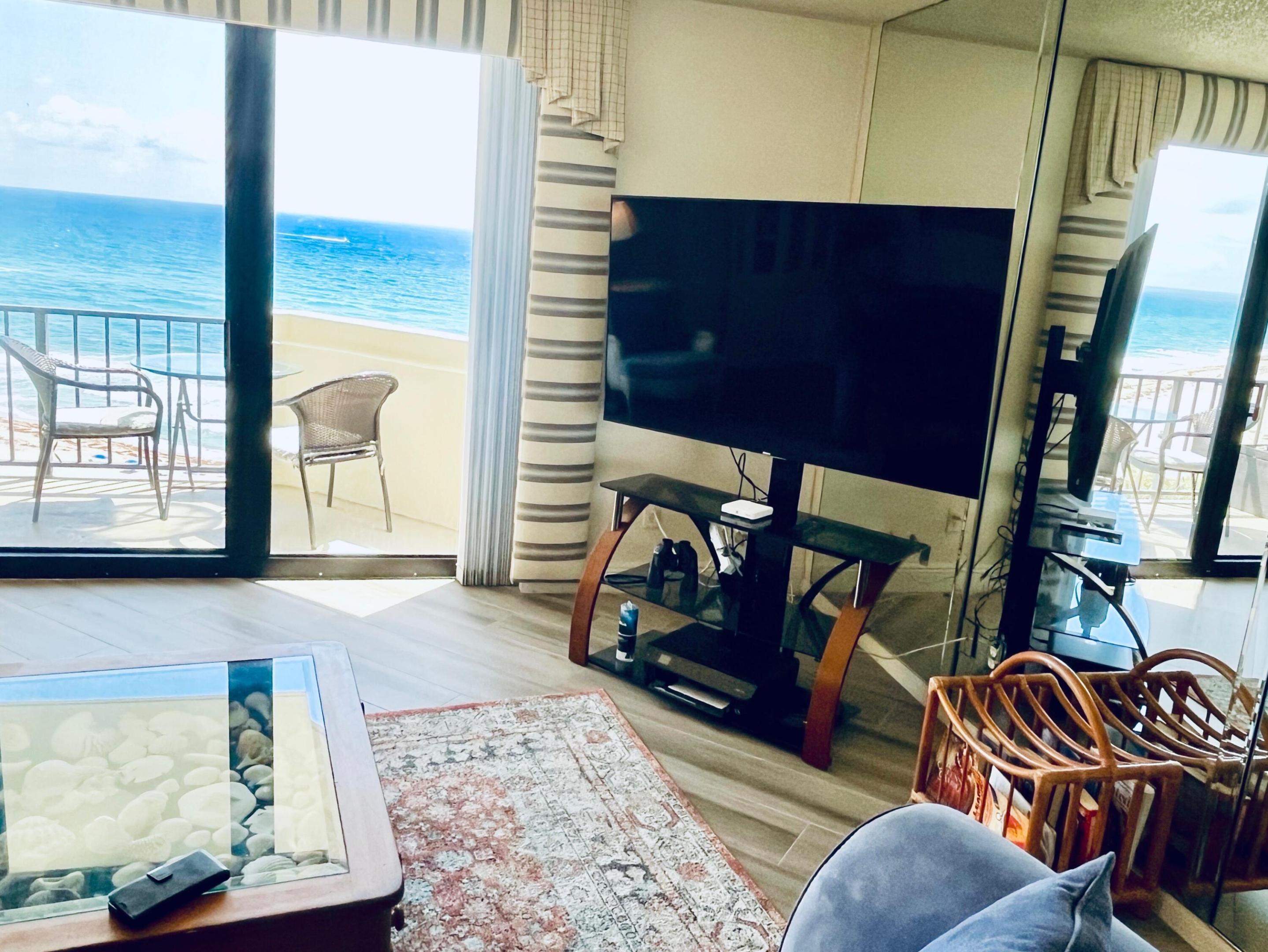 PHOENIX TOWERS CONDO - Residential Lease