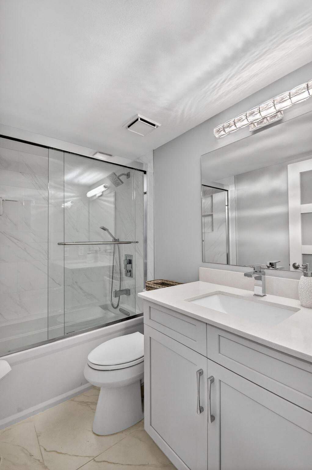HALF MOON BAY CONDO - Residential