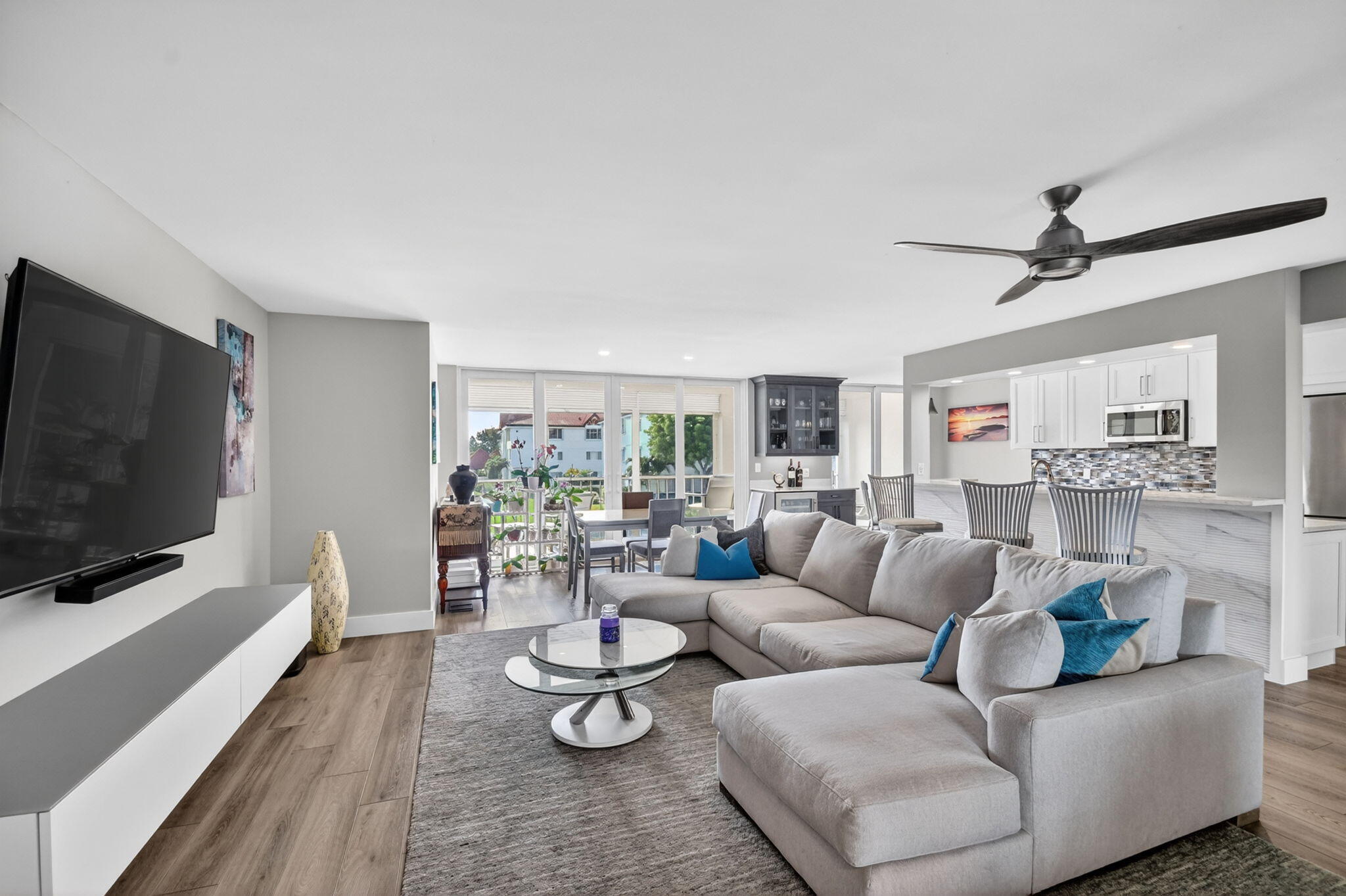 HALF MOON BAY CONDO - Residential