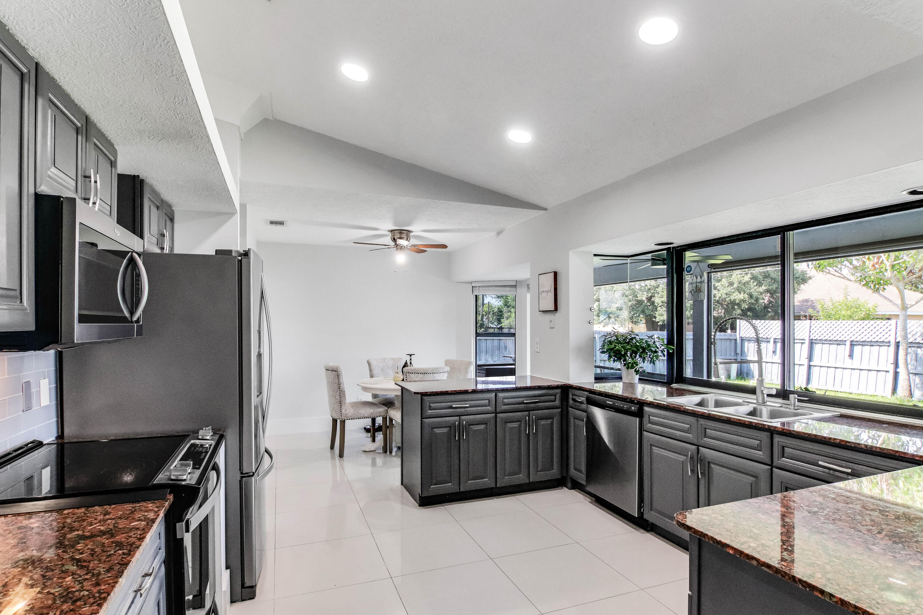 PORT ST LUCIE SECTION 13 - Residential