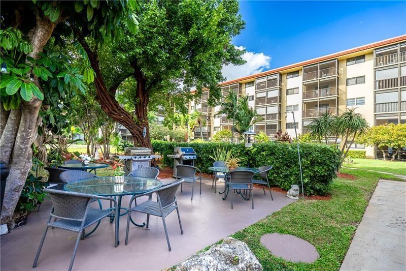 Garden Aire Village - Residential