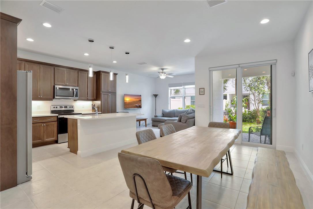 Sandpiper Pointe - Residential