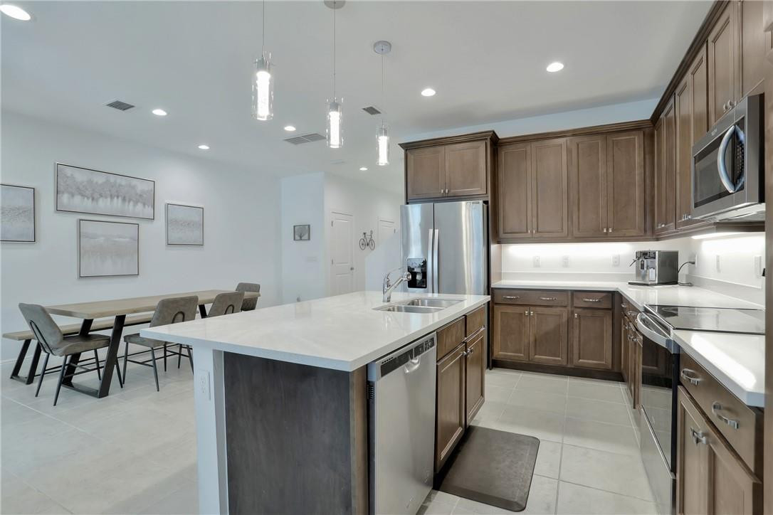 Sandpiper Pointe - Residential