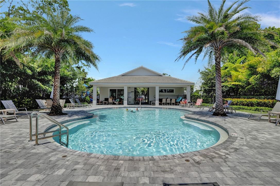 Sandpiper Pointe - Residential