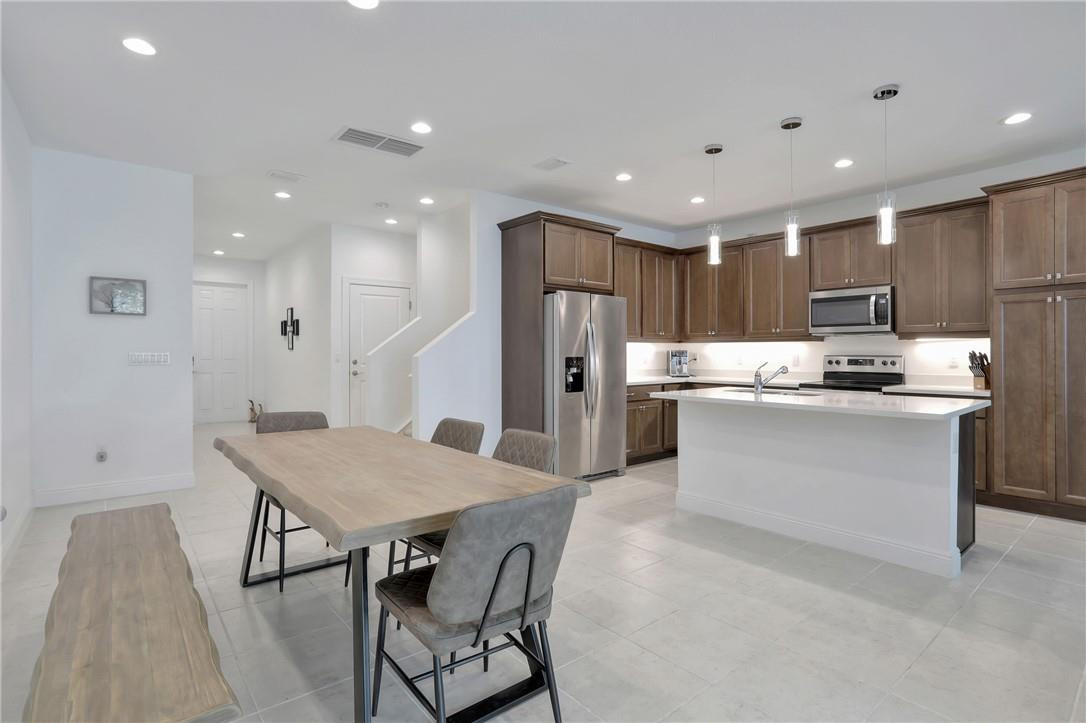 Sandpiper Pointe - Residential