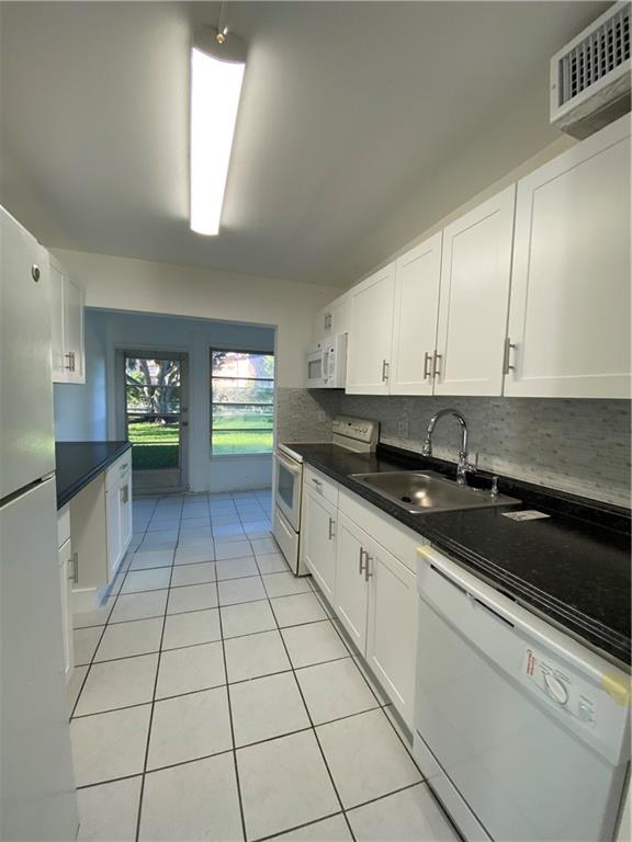 ORIOLE GARDENS III - Residential