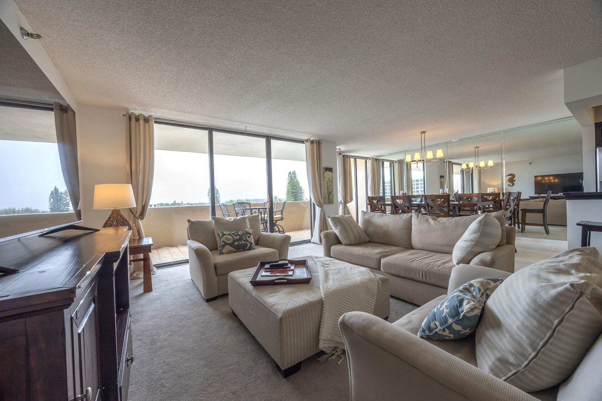 MAYFAIR OF BOCA RATON CONDO - Residential