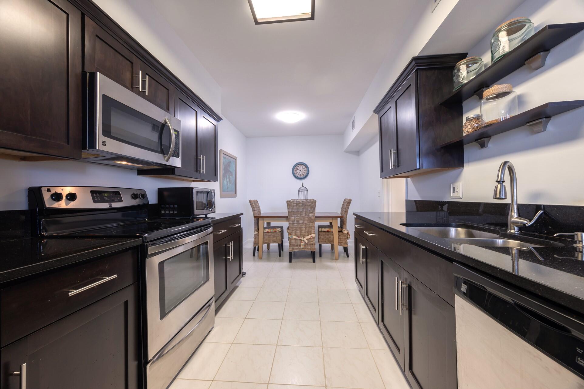 MAYFAIR OF BOCA RATON CONDO - Residential