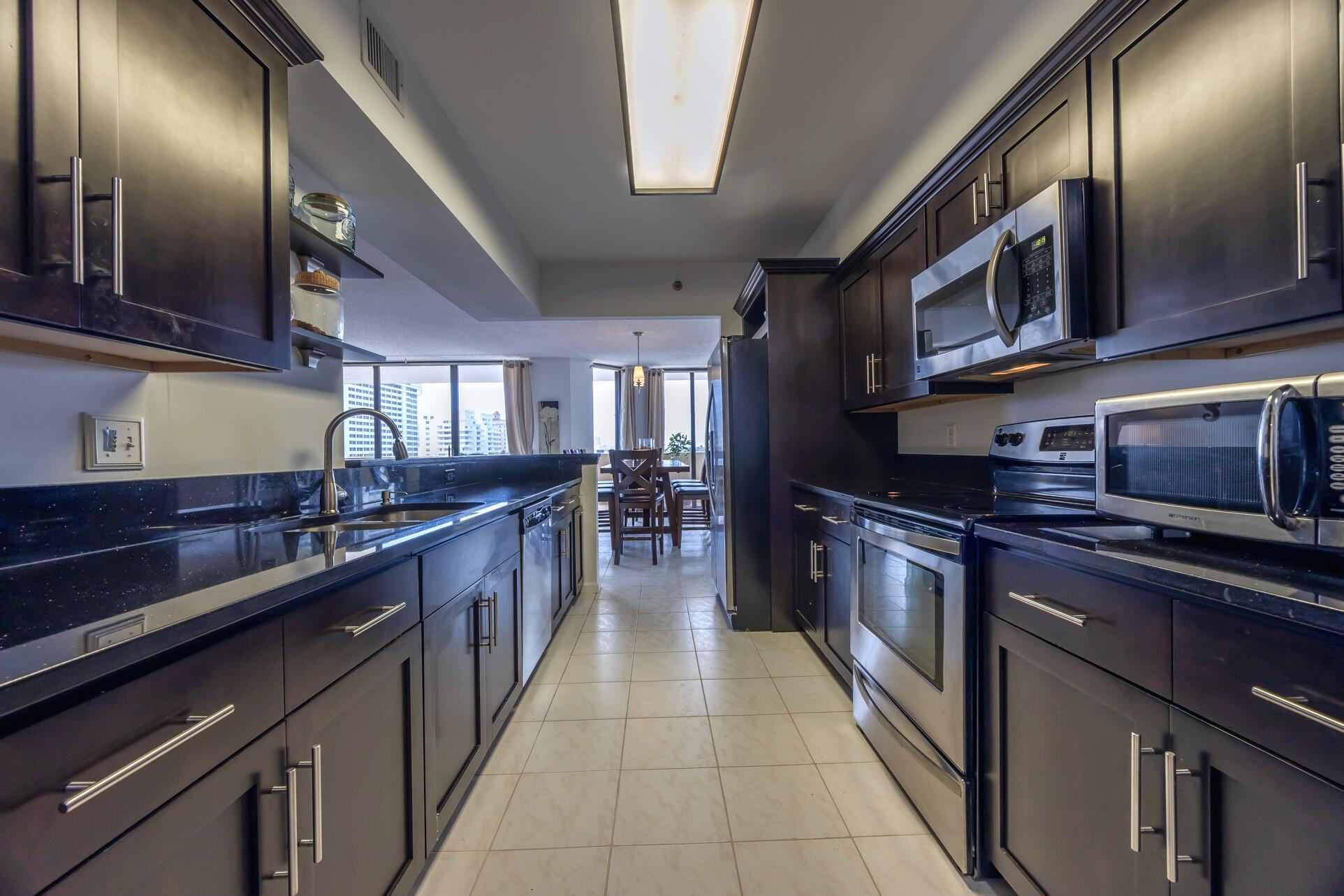 MAYFAIR OF BOCA RATON CONDO - Residential