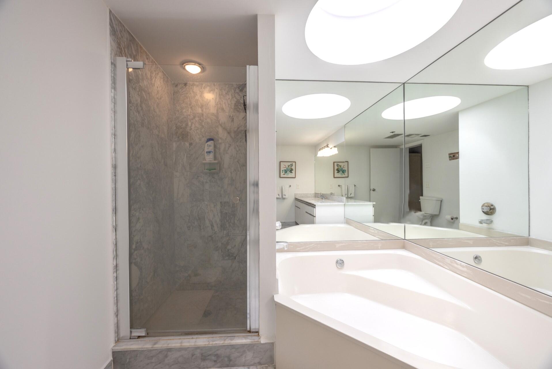 MAYFAIR OF BOCA RATON CONDO - Residential