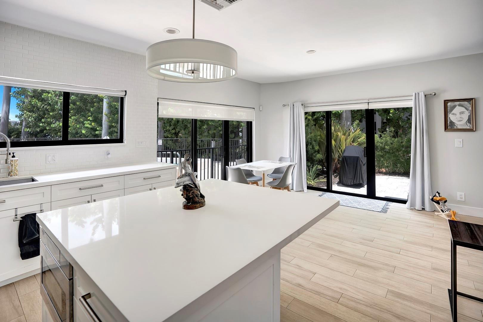 Bel Lido - Residential Income