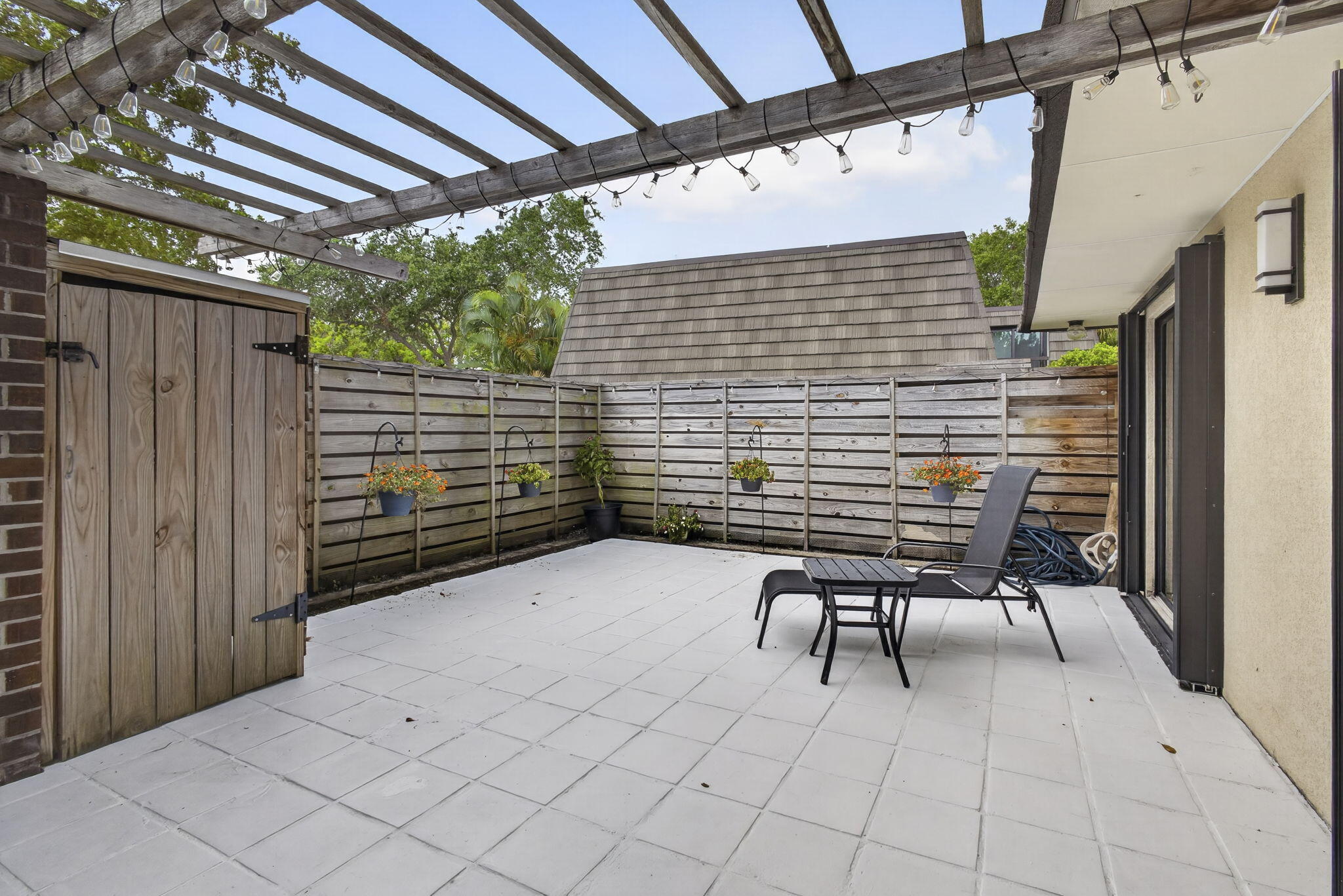GLENWOOD TWNHS - Residential