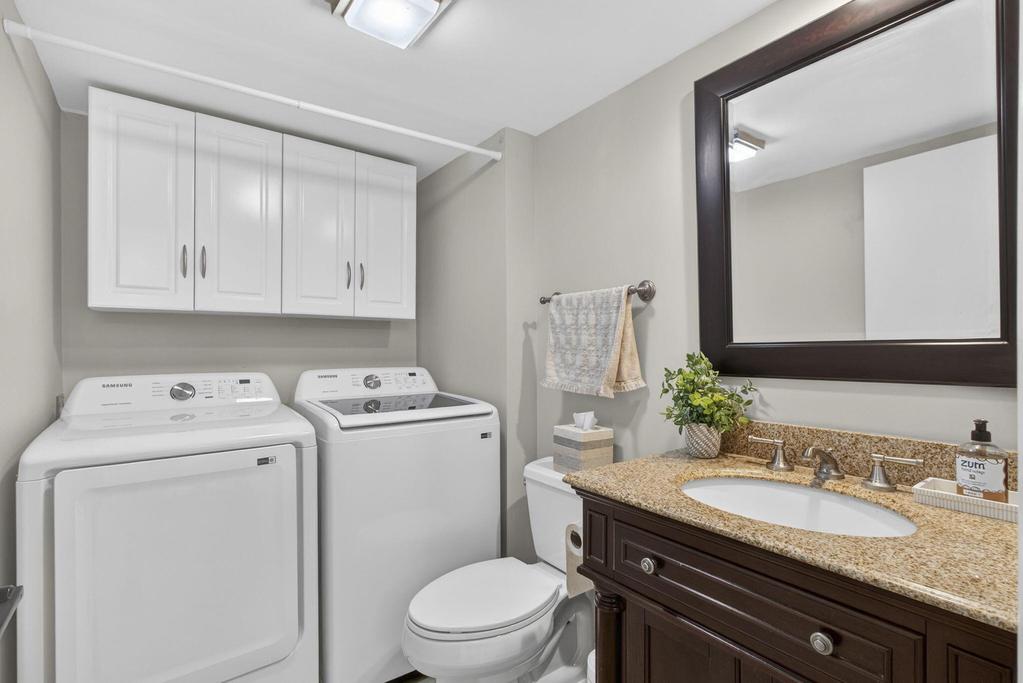GLENWOOD TWNHS - Residential