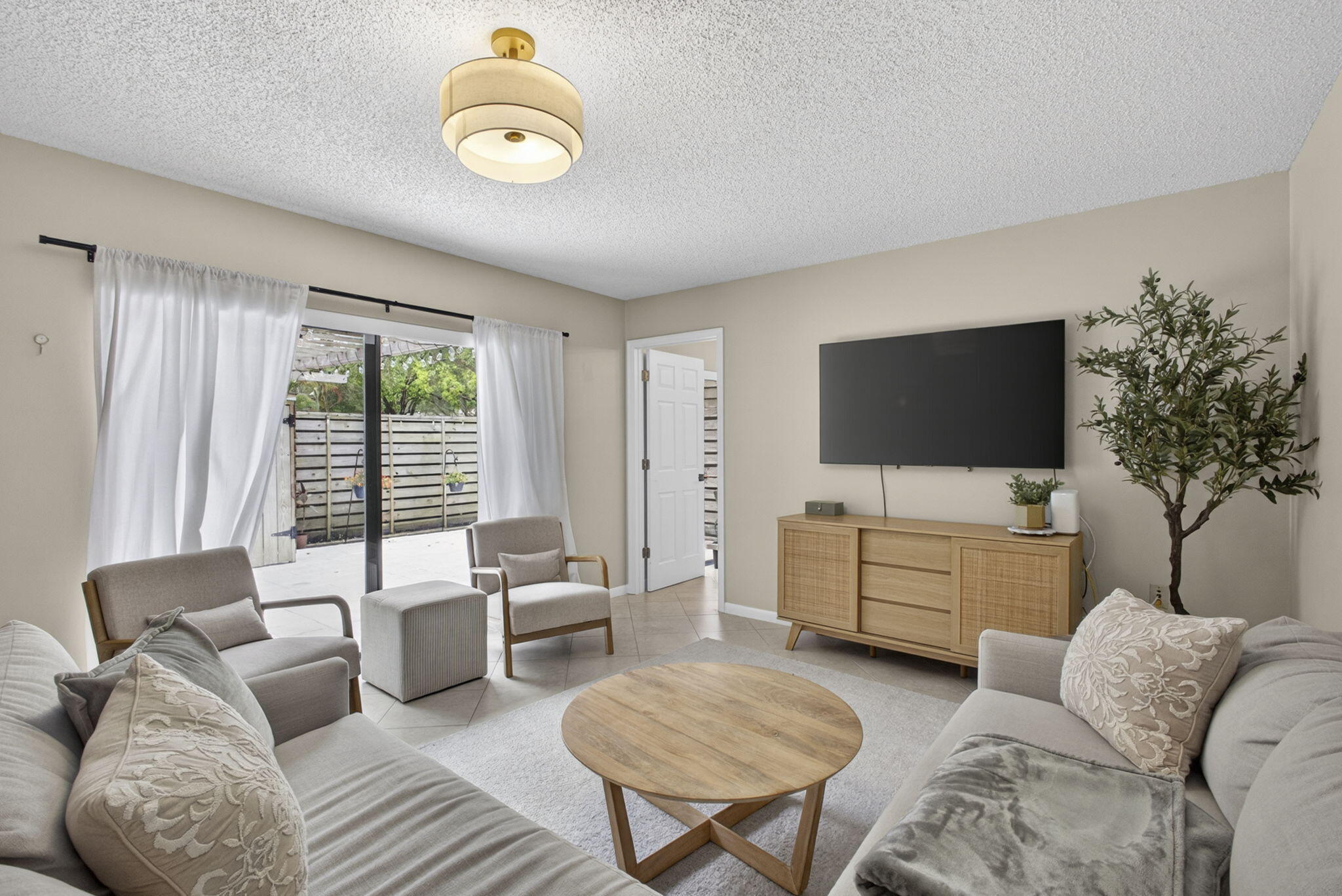 GLENWOOD TWNHS - Residential