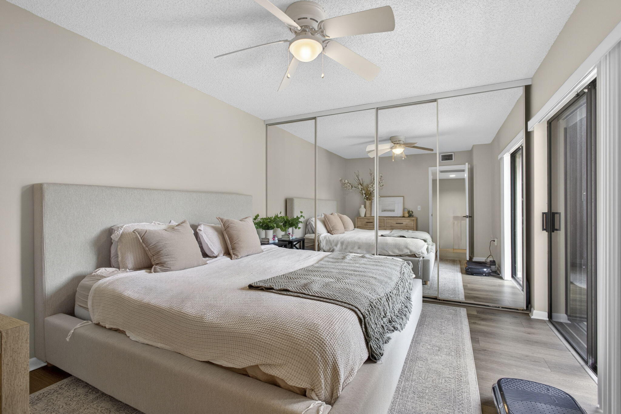 GLENWOOD TWNHS - Residential