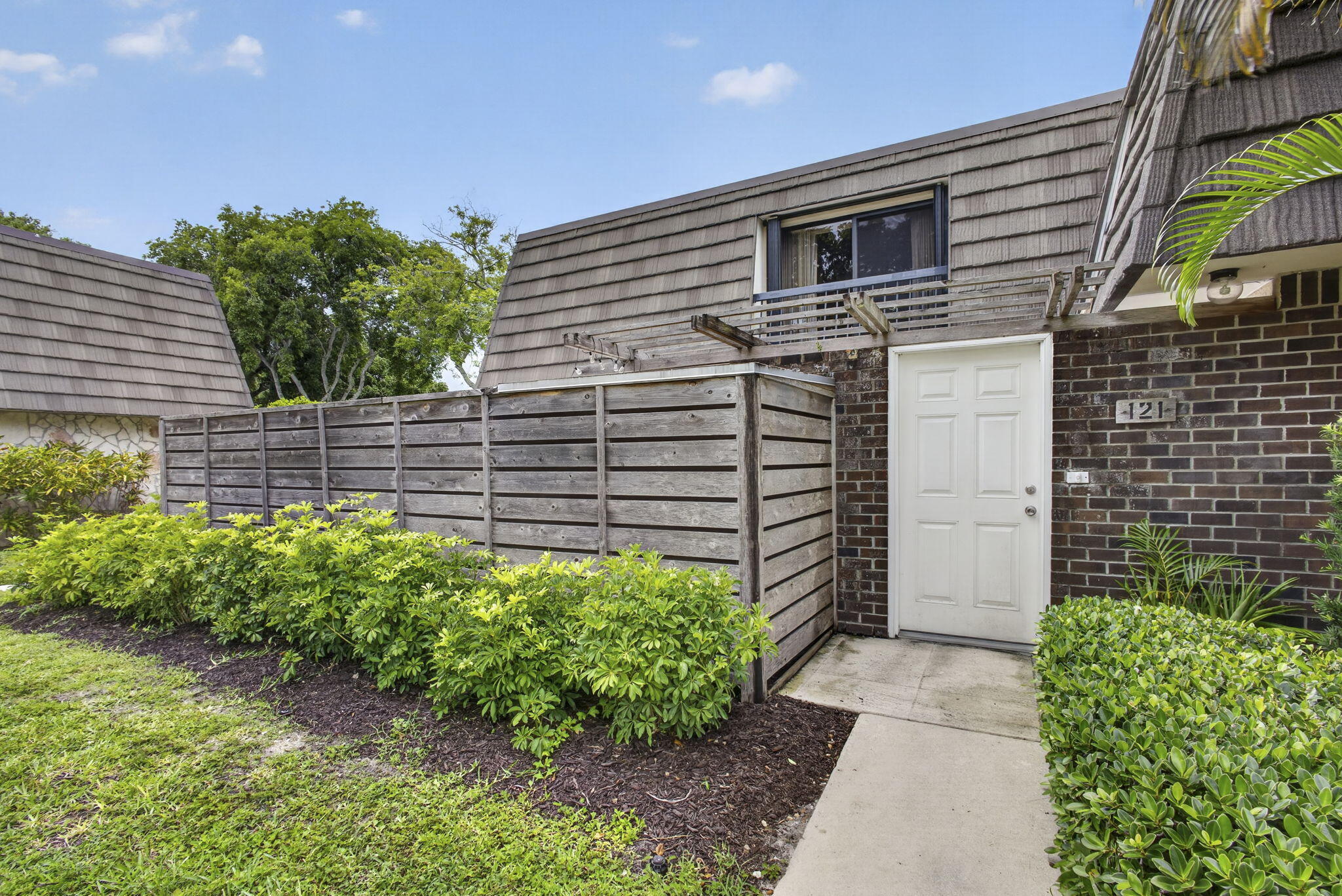 GLENWOOD TWNHS - Residential