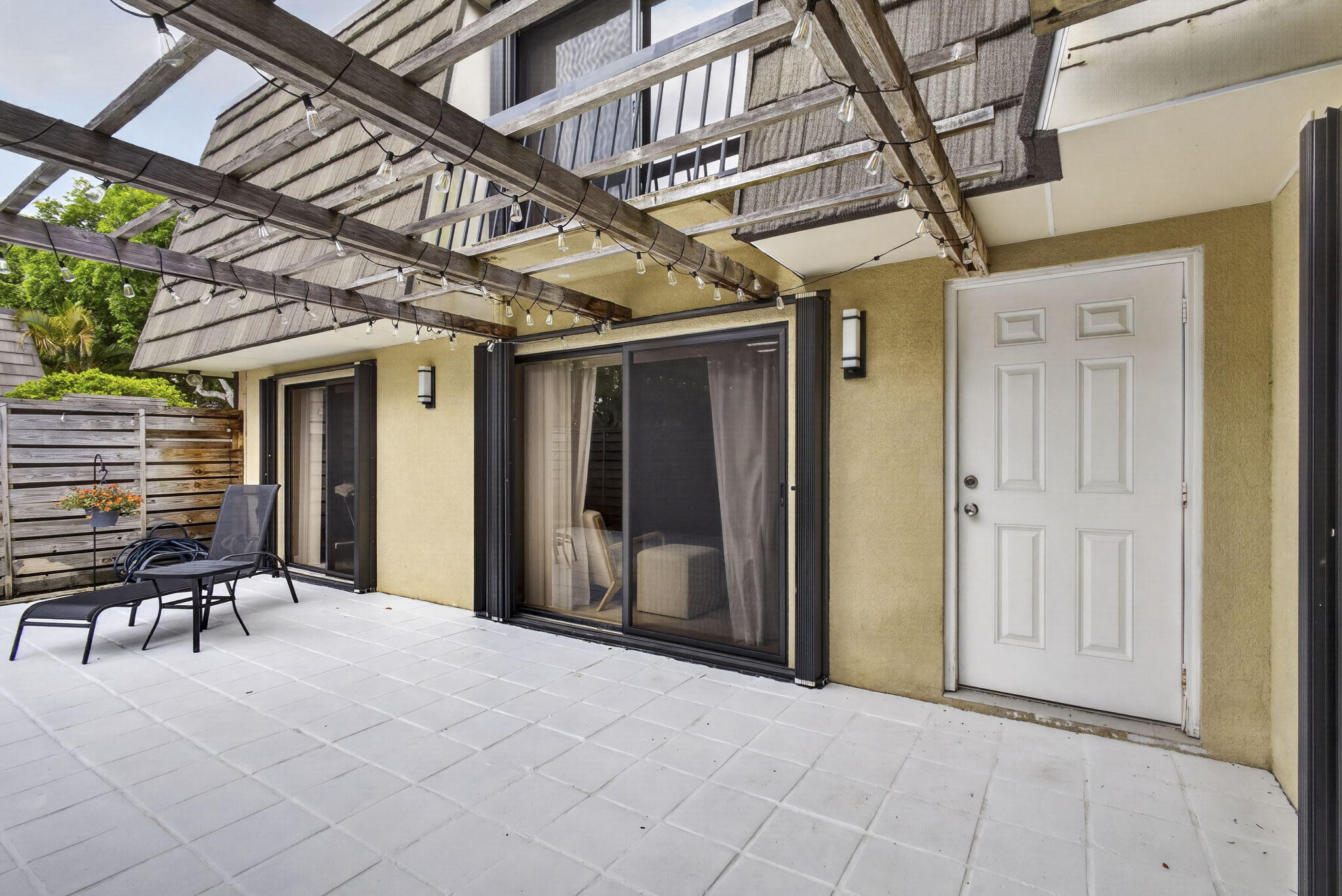 GLENWOOD TWNHS - Residential