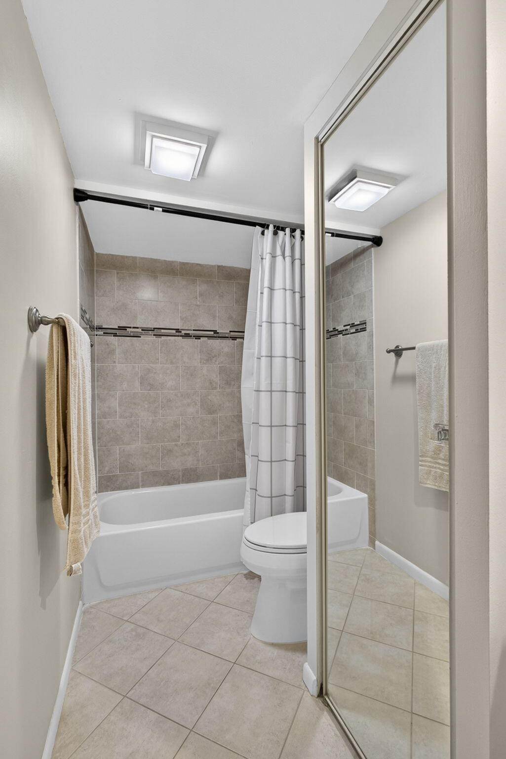 GLENWOOD TWNHS - Residential