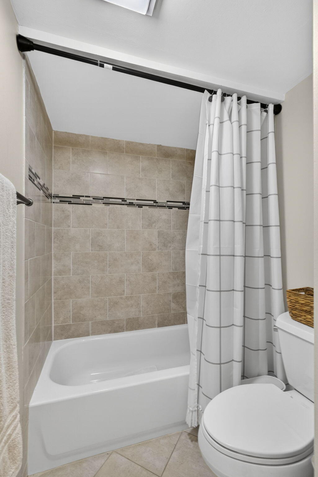 GLENWOOD TWNHS - Residential