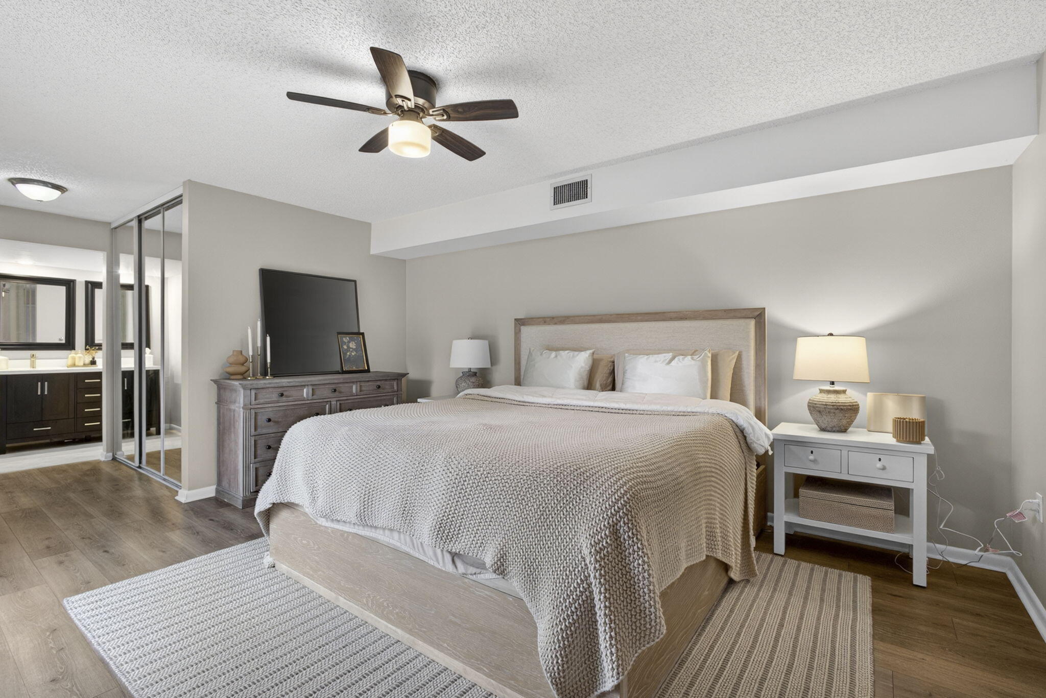 GLENWOOD TWNHS - Residential