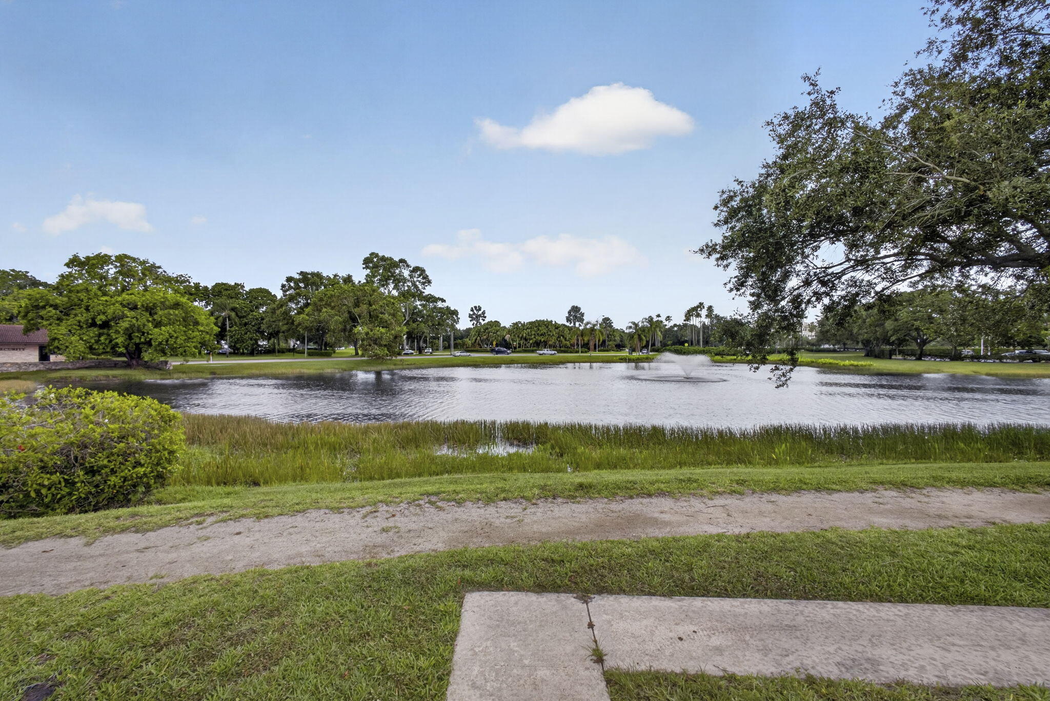 GLENWOOD TWNHS - Residential