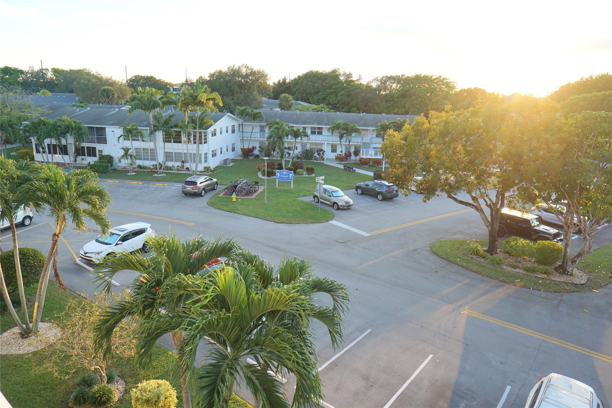 NEWPORT H CONDO - Residential
