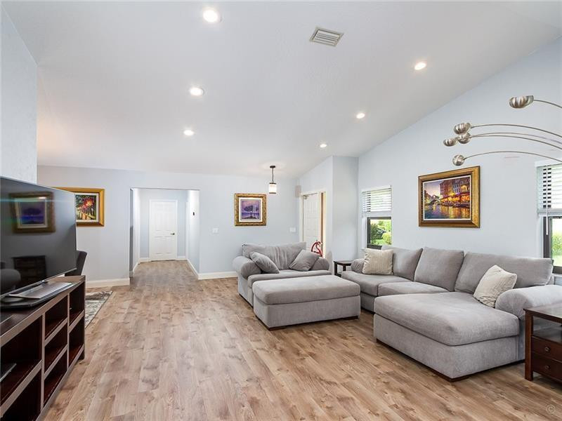 Townehomes of Deer Creek - Residential