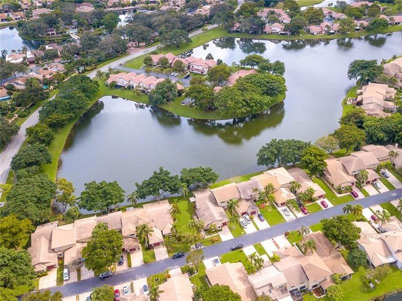 Townehomes of Deer Creek - Residential
