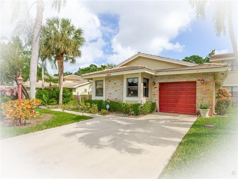 Townehomes of Deer Creek - Residential