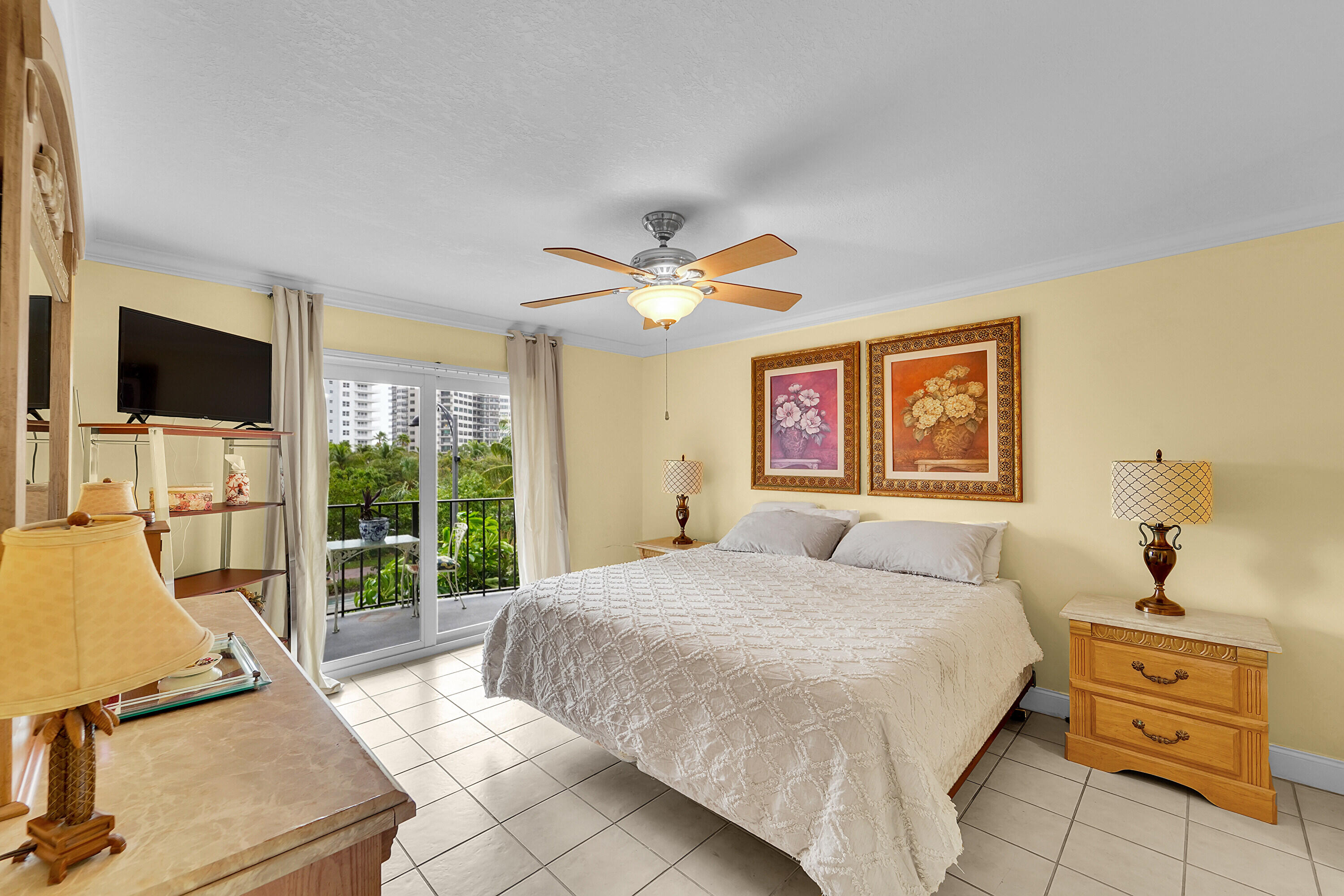 TOP OF THE MILE SOUTH CONDO - Residential