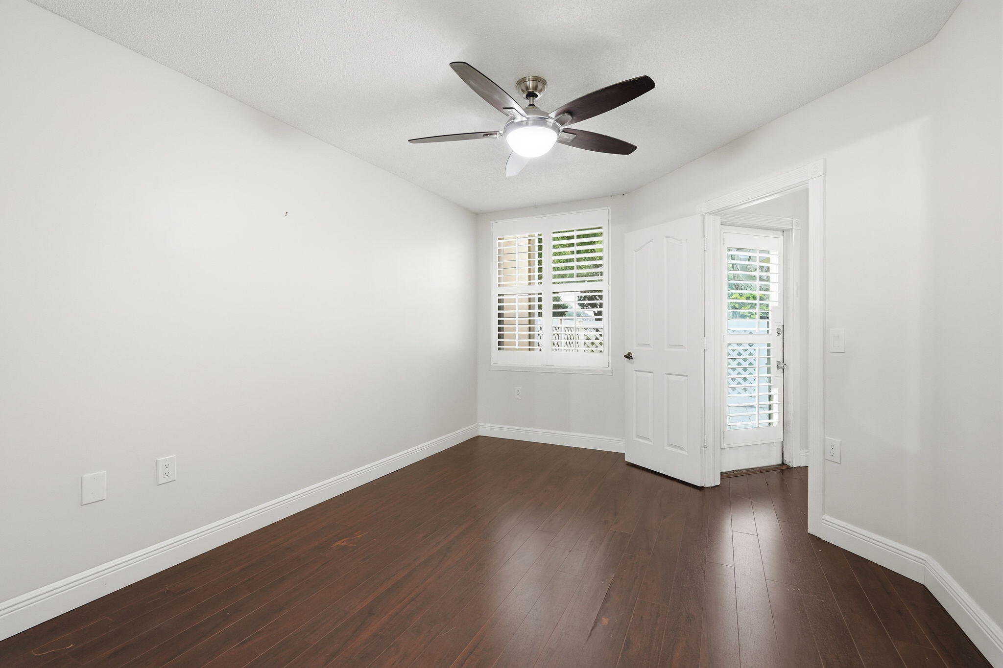 WELLESLEY AT LAKE CLARKE SHORES - Residential