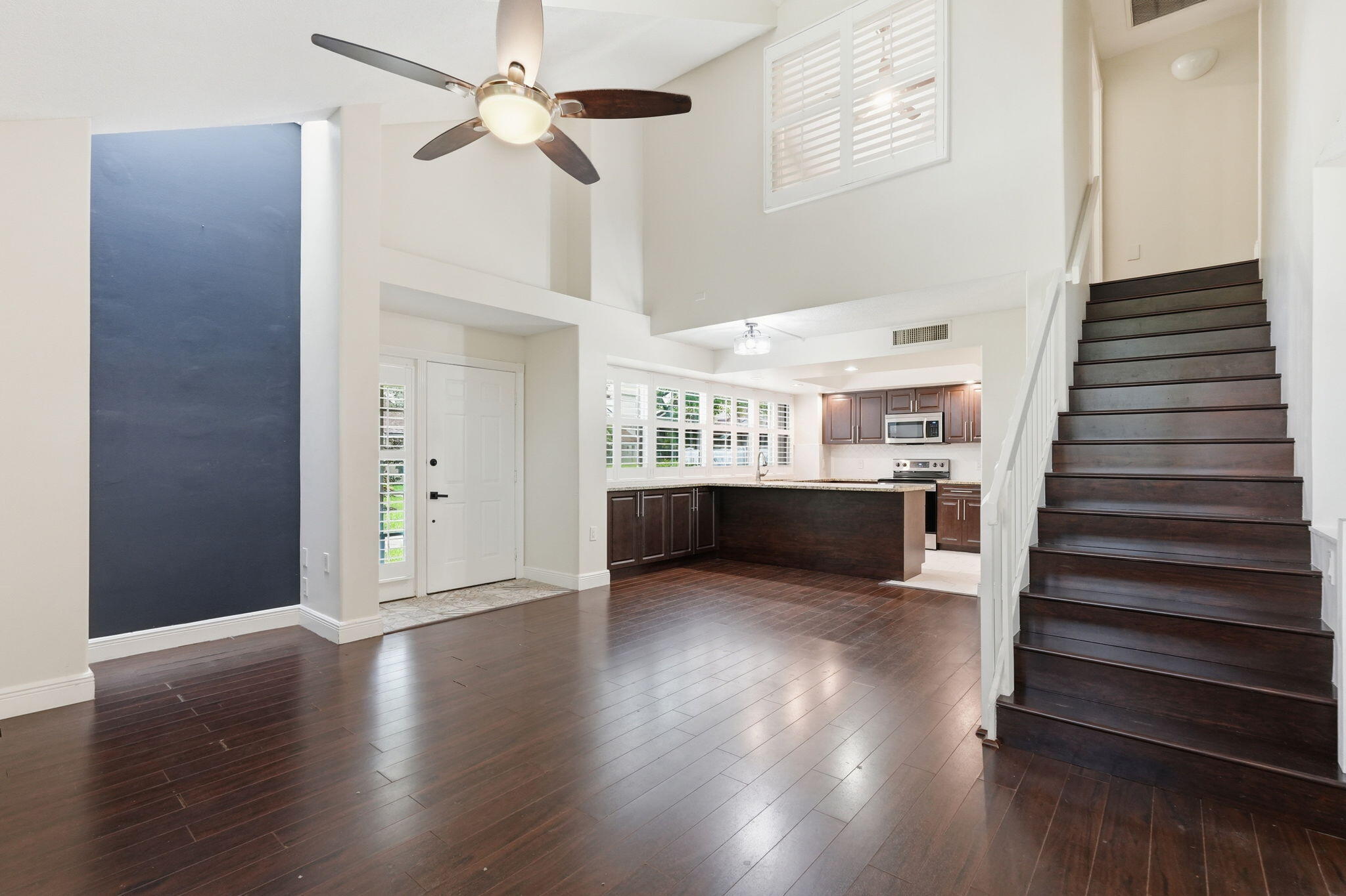 WELLESLEY AT LAKE CLARKE SHORES - Residential