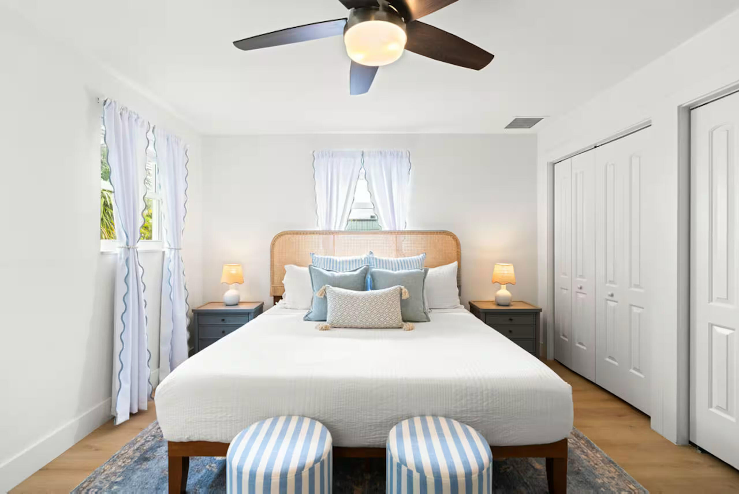 YACHT HARBOR EST - Residential Income