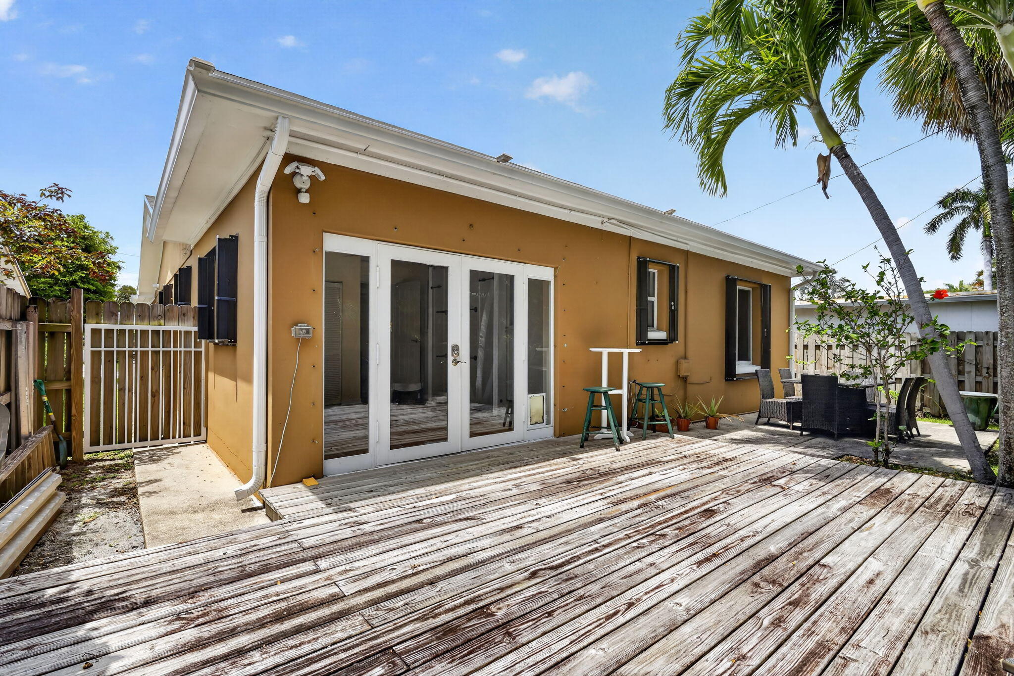 SOUTH PALM PARK - Residential