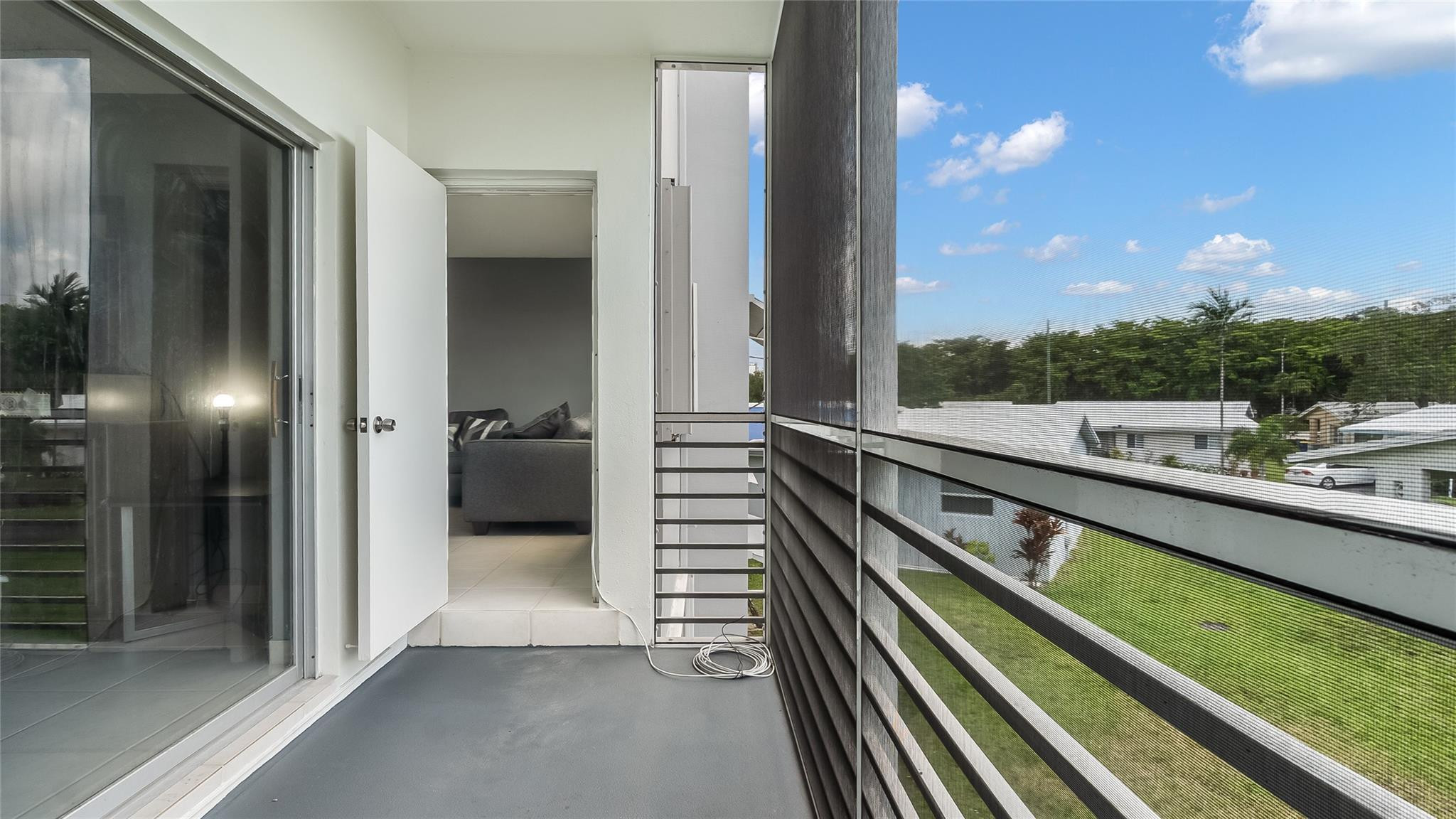 SHERIDAN LAKES CONDO APTS NO 6 - Residential Lease