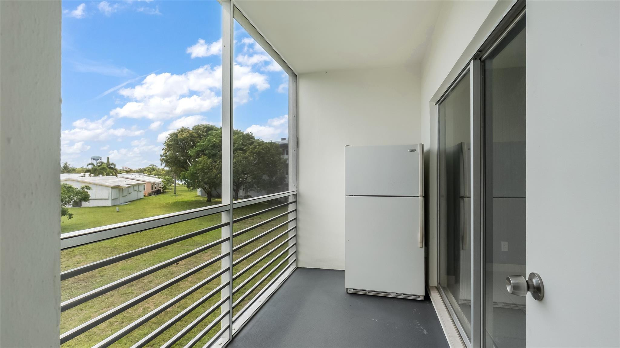 SHERIDAN LAKES CONDO APTS NO 6 - Residential Lease