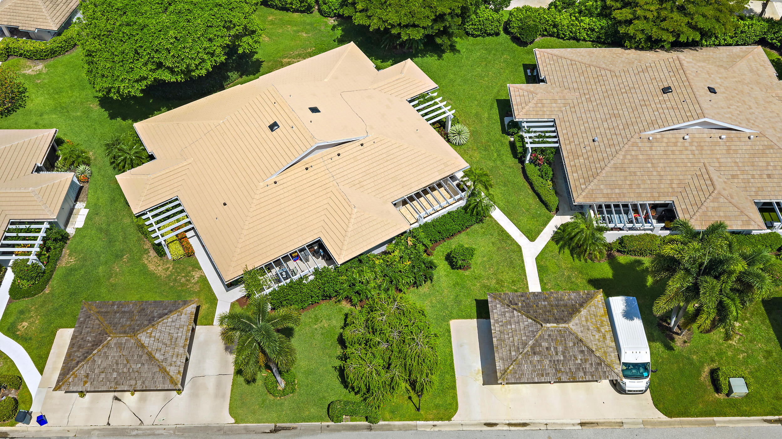 Windward - Jonathans Landing - Residential