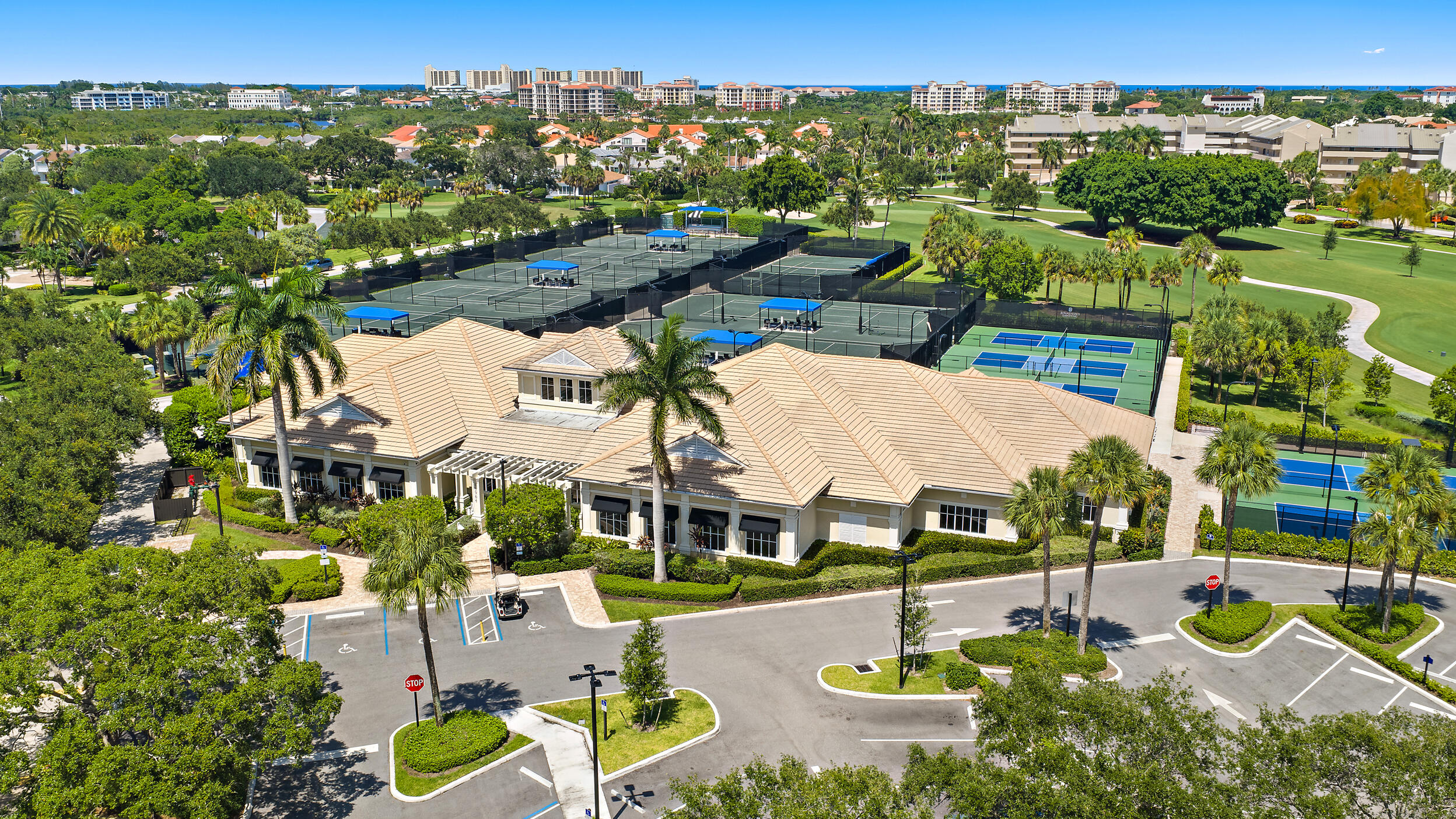 Windward - Jonathans Landing - Residential