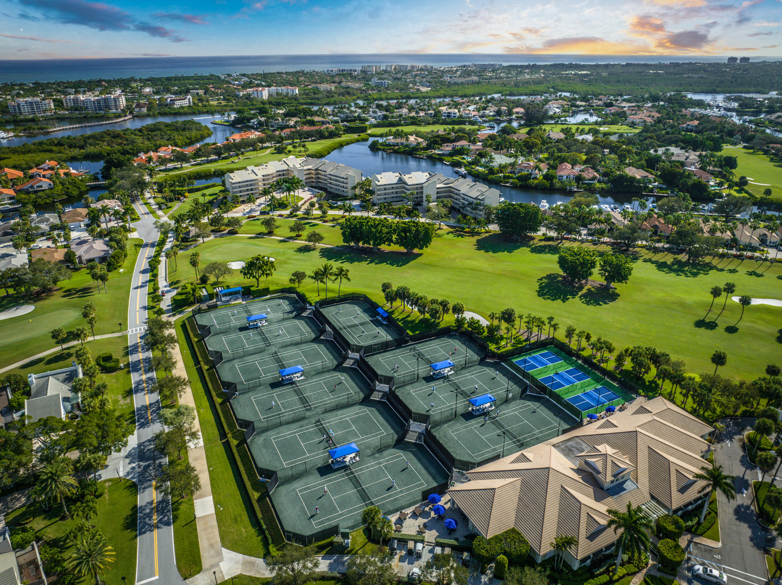 Windward - Jonathans Landing - Residential