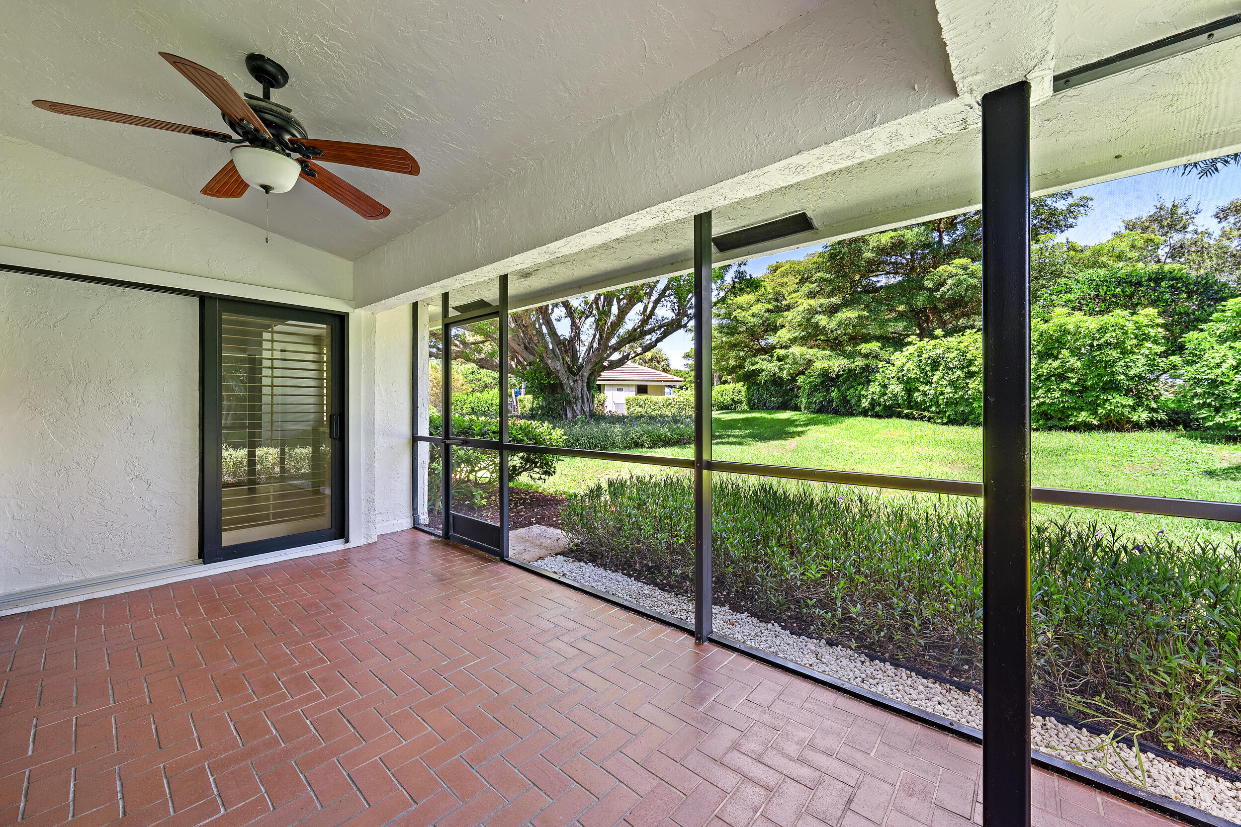 Windward - Jonathans Landing - Residential