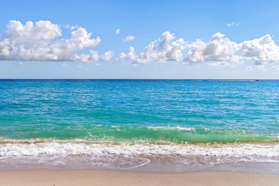 PALM BEACH ESTATES - Residential
