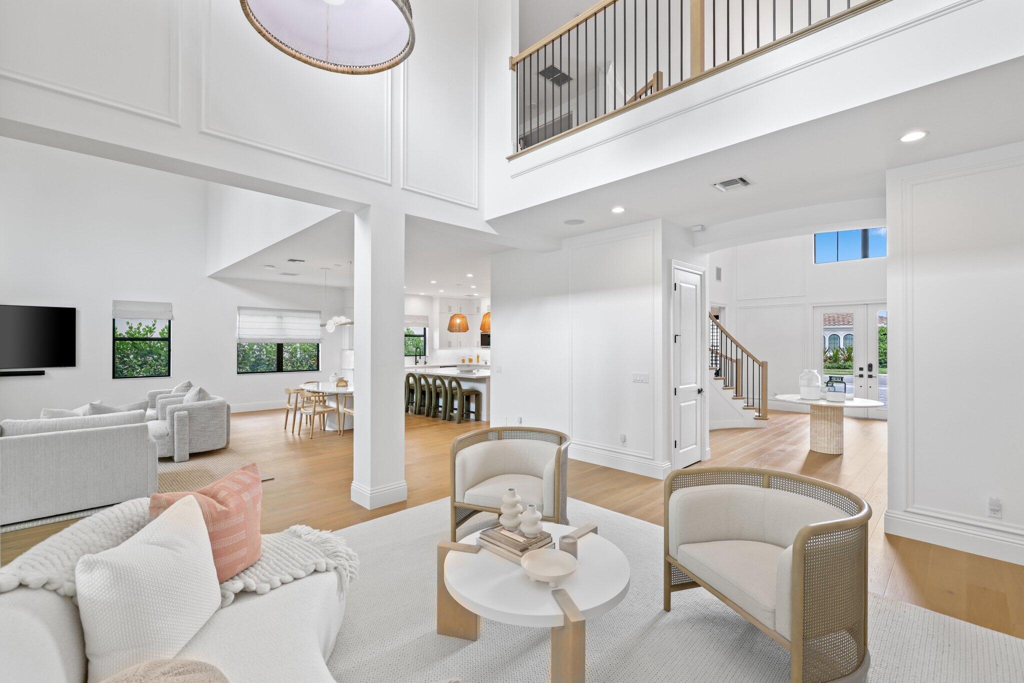 ROYAL PALM POLO - Residential