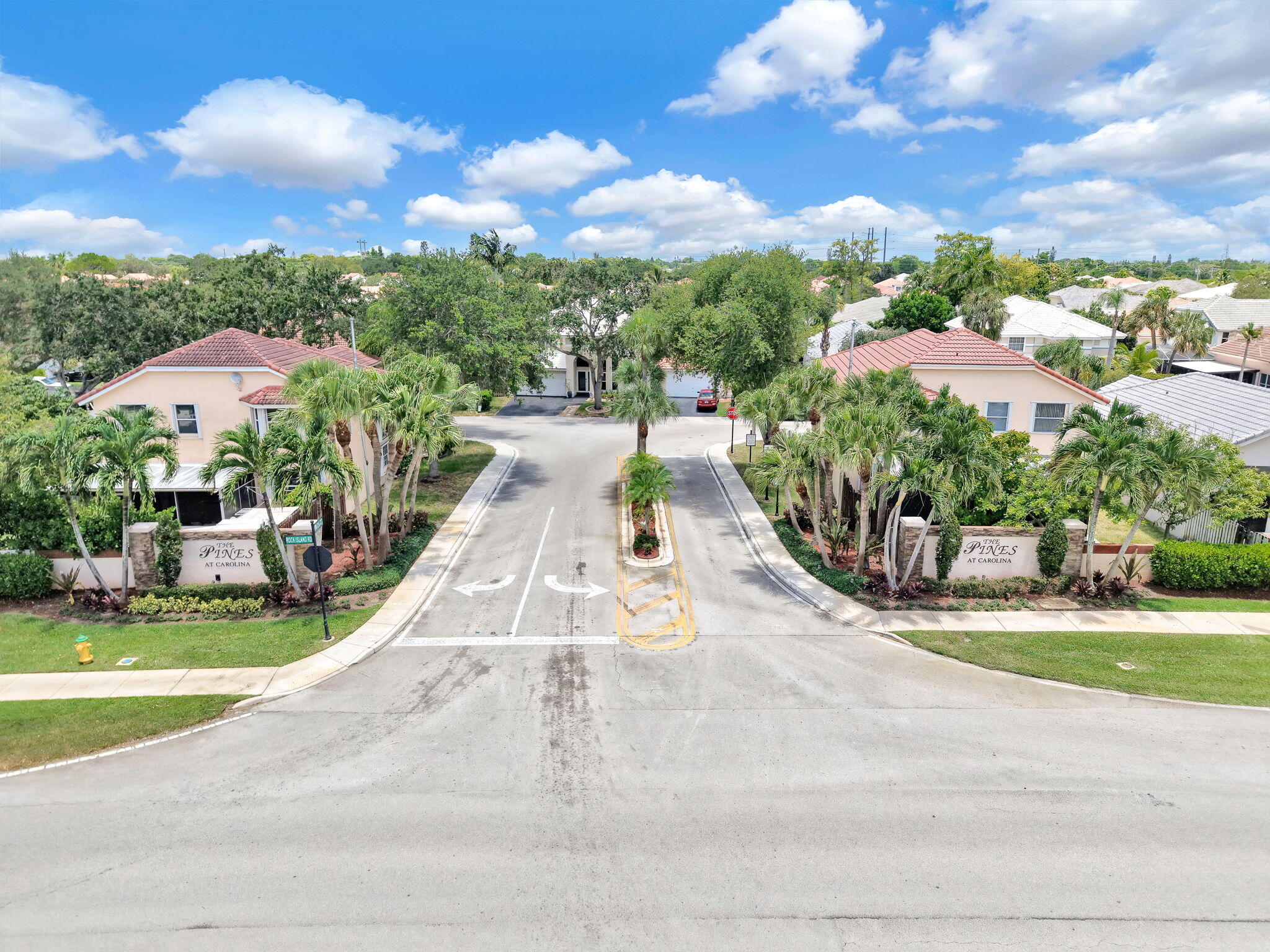 HOLIDAY SPRINGS EAST - Residential