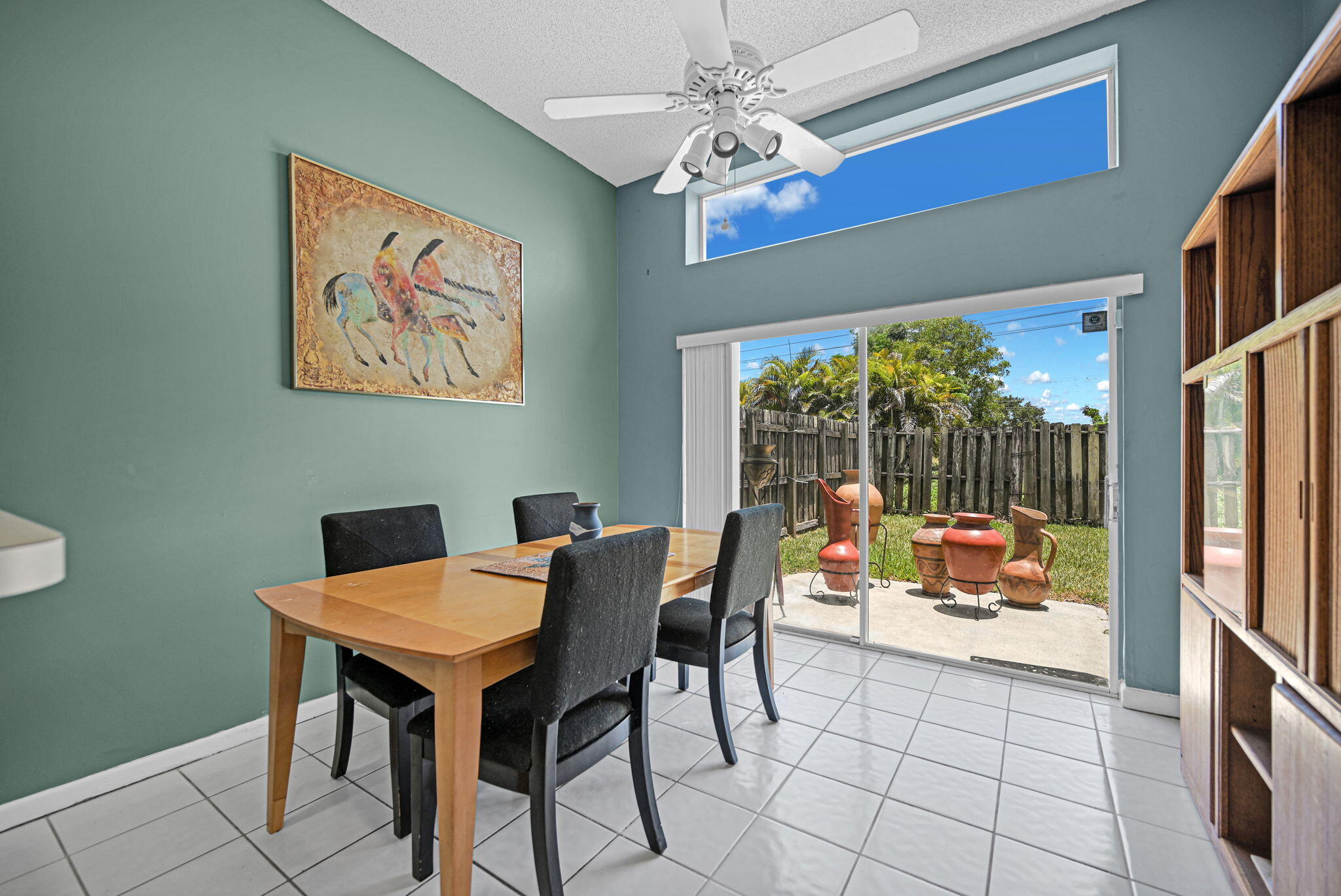 HOLIDAY SPRINGS EAST - Residential