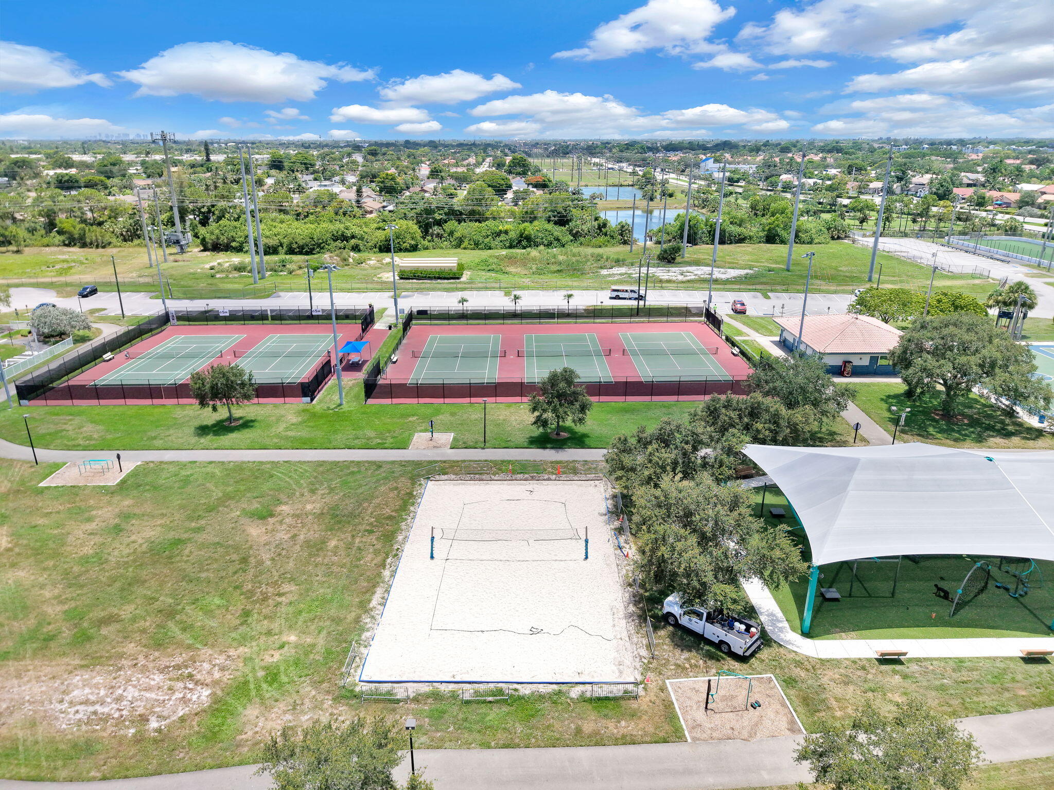 HOLIDAY SPRINGS EAST - Residential