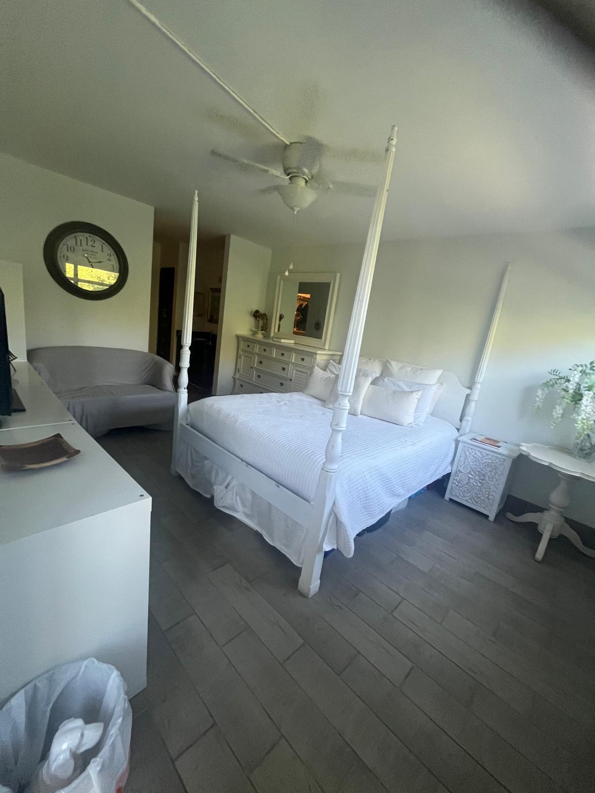 CAMBRIDGE AT CENTURY VILLAGE - Residential Lease