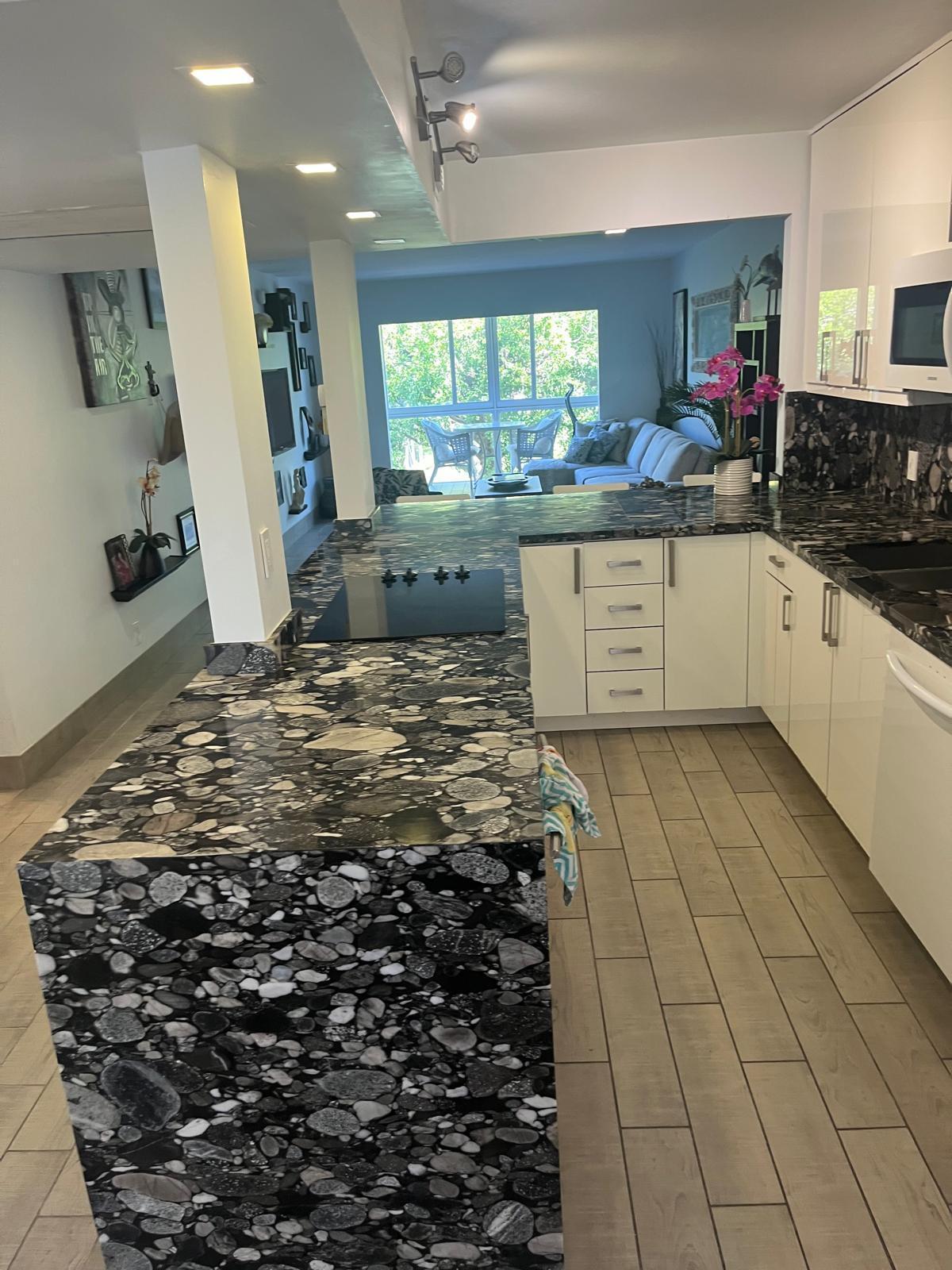 Beautiful 2/2 apartment at Century Village Pembroke Pines.  Tenant-occupied and available since July 1st. PLease call the listing agent 24 hours in advance to make an appointment.